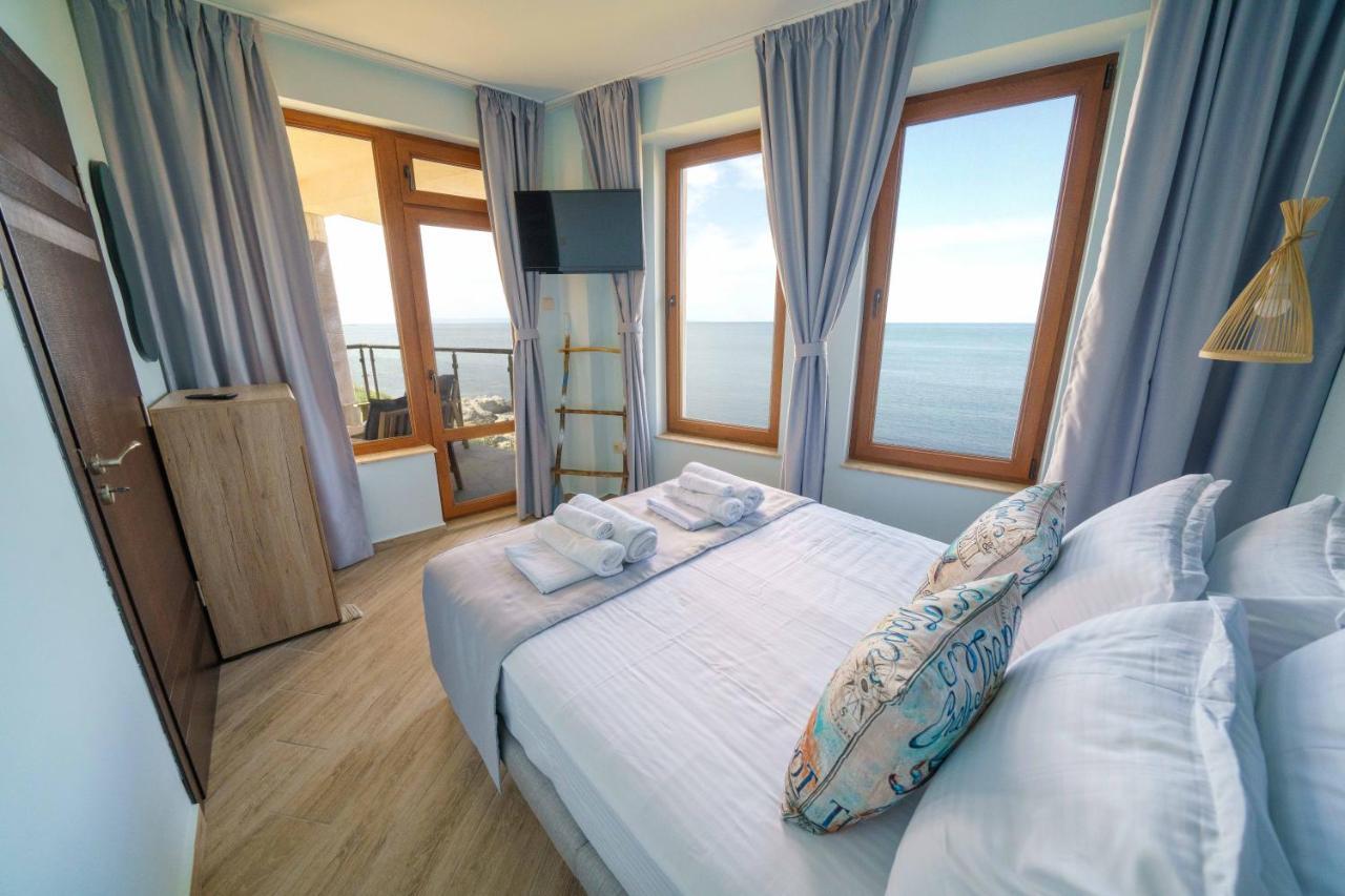 Hotel Dolphin Bay Boutique Complex Sozopol Exterior foto